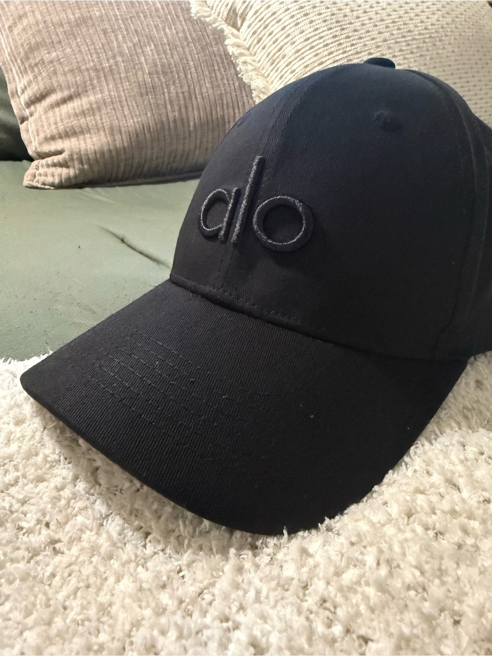 Alo Yoga Black Off-Duty Logo Baseball Cap